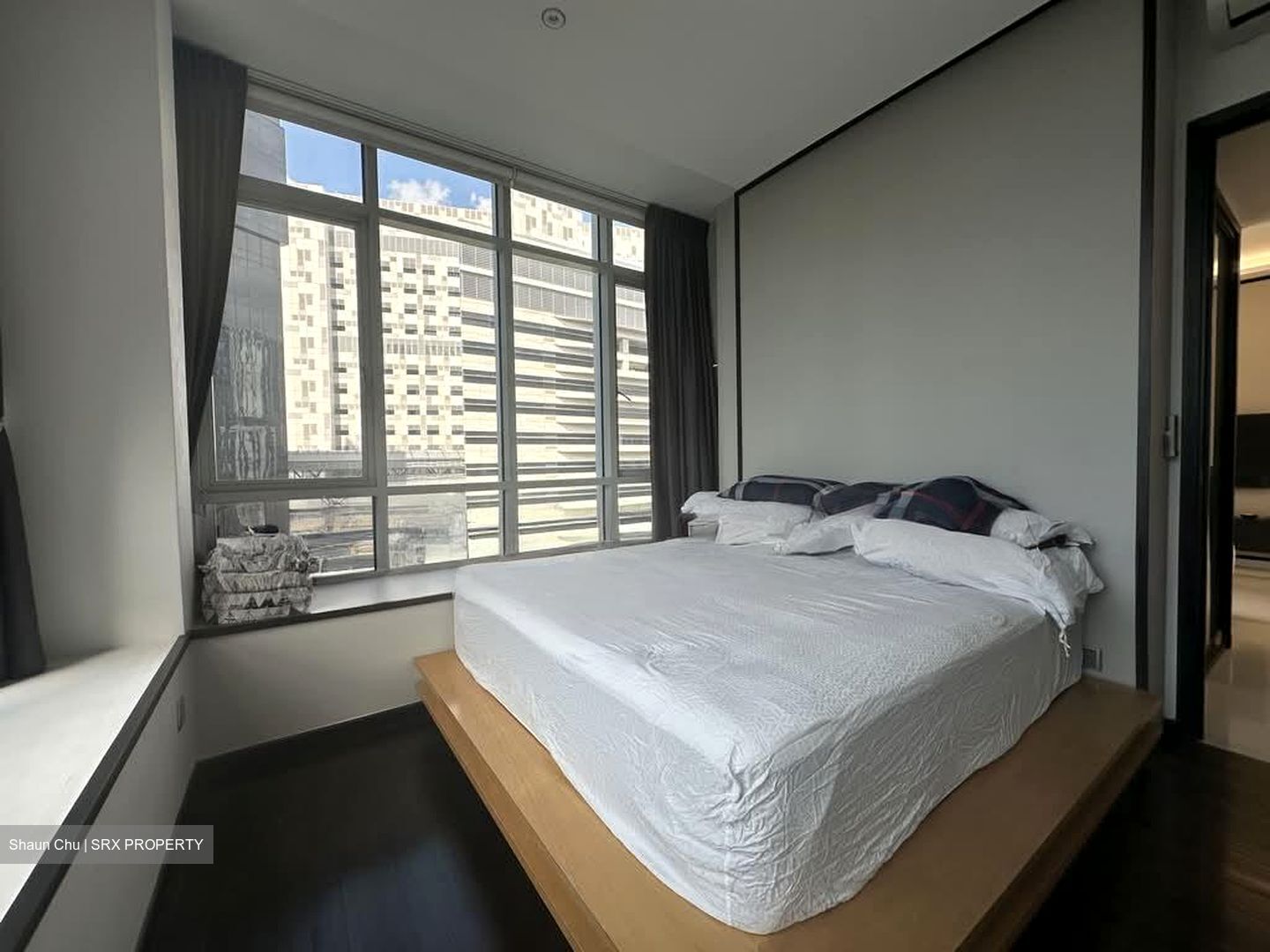 M21 (D11), Apartment #564187321